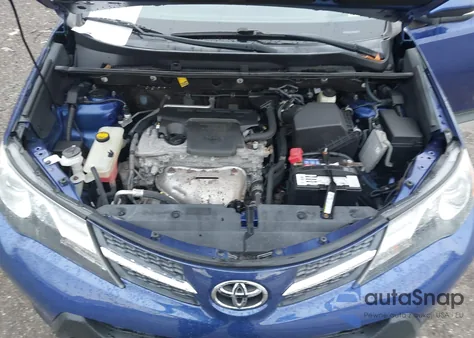 2015 Toyota Rav4 Xle from USA, damaged, VIN 2T3RFREV7FW385575